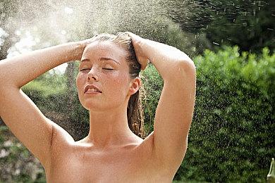 免费卡牌游戏《黑暗领主》现已在Steam平台正式推出